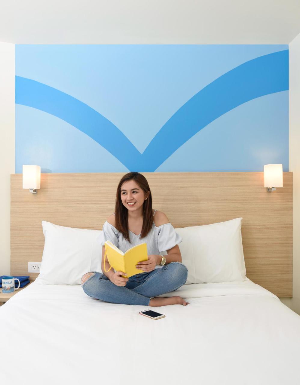 Hop Inn Hotel Tomas Morato Quezón by Eksteriør bilde
