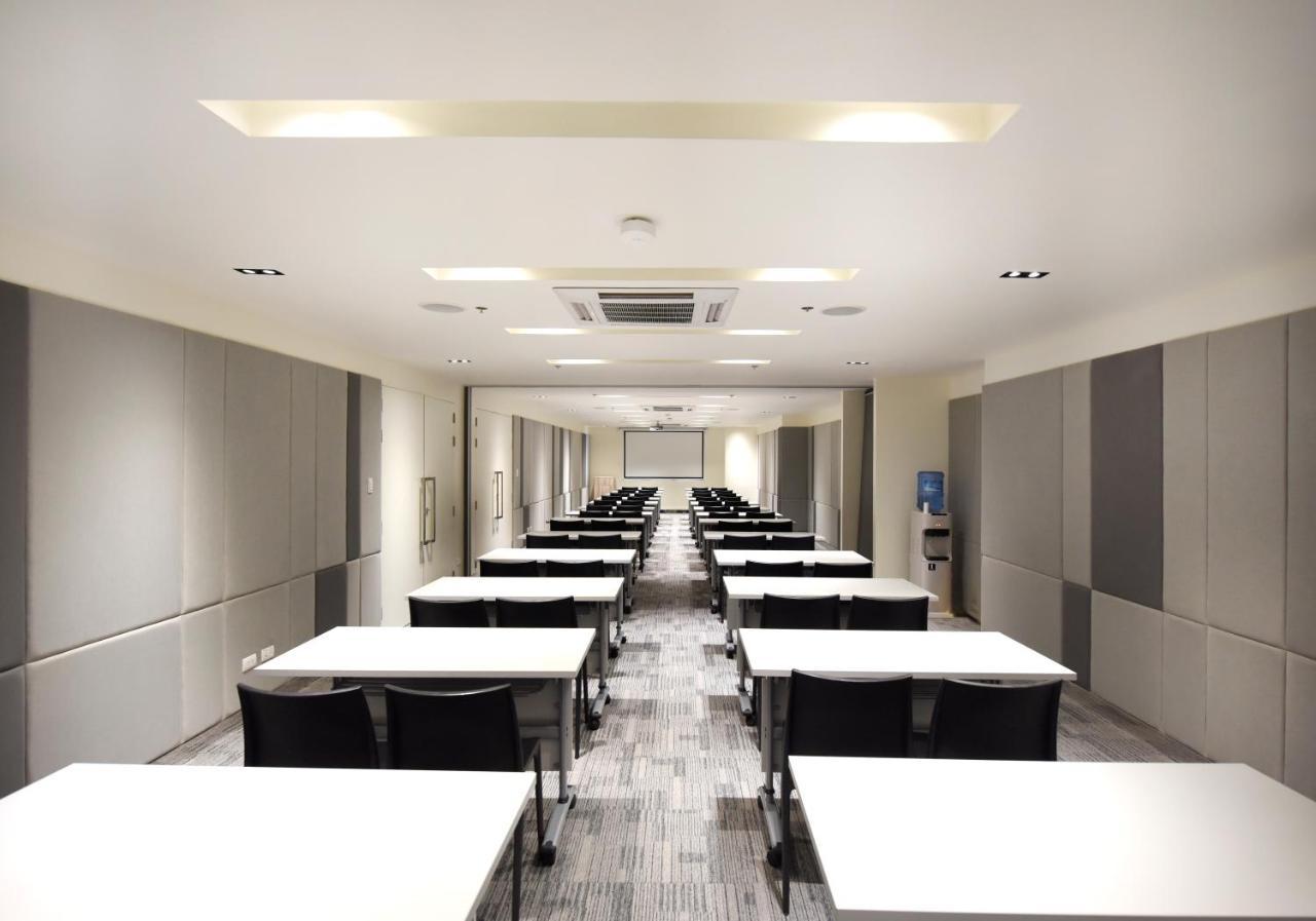Hop Inn Hotel Tomas Morato Quezón by Eksteriør bilde