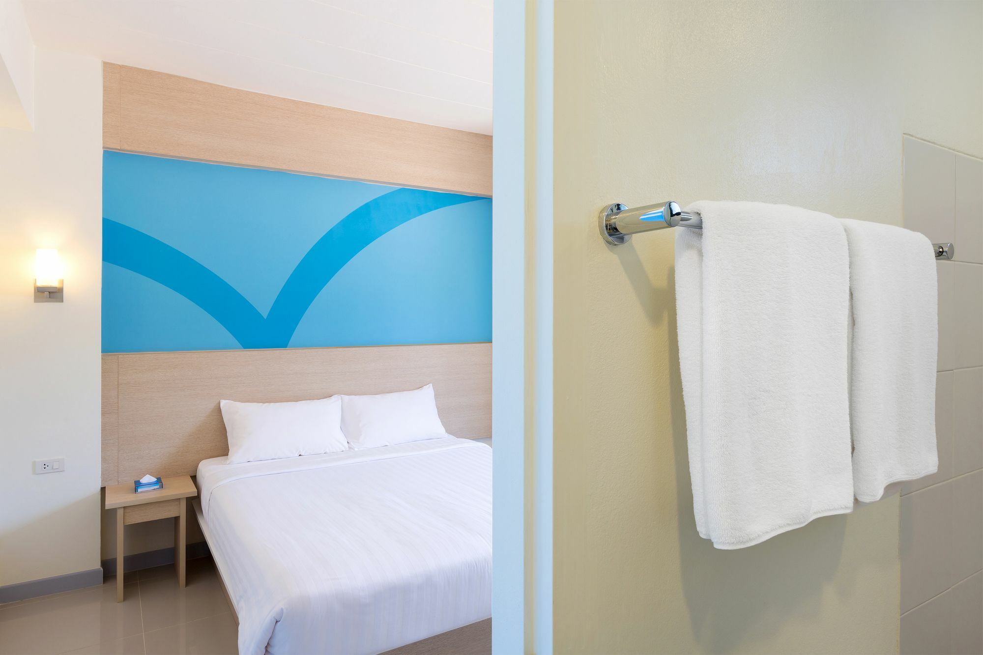Hop Inn Hotel Tomas Morato Quezón by Eksteriør bilde